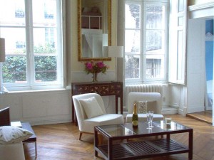 An apartment in Paris. From rentals-paris.com